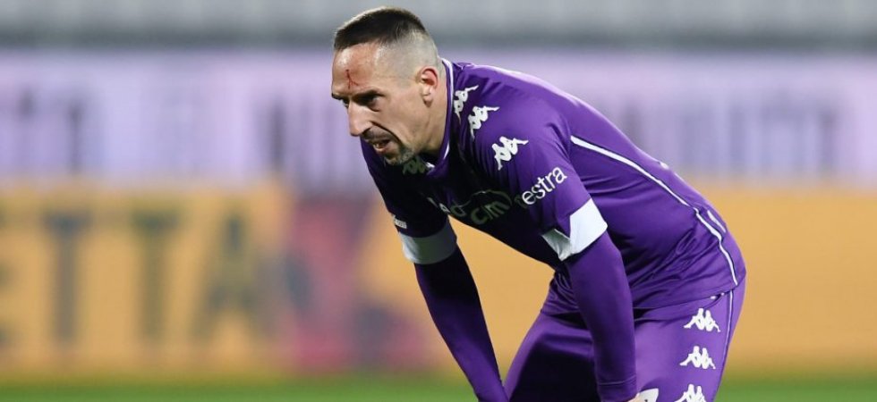Serie A : Ribéry expulsé pour une violente semelle