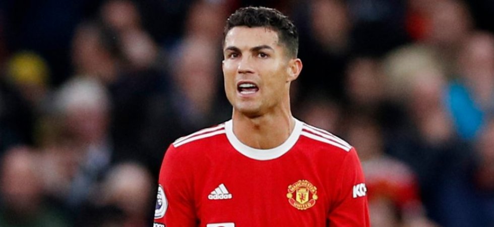 Manchester United : Saha s'enflamme pour Ronaldo