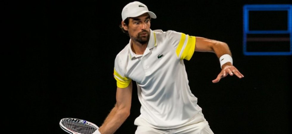 Tennis (H) : Chardy, Humbert et Djokovic passent un tour, pas Simon