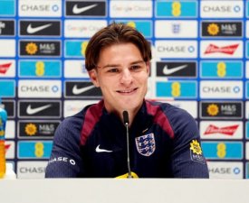 Angleterre : L'incroyable destin d'Alex Scott, de la 8e division aux Three Lions 