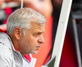 Lille : Genesio pousse un coup de gueule et s'inquiète du mercato 