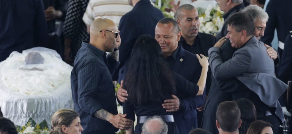 Mort de Pelé : Neymar, une absence qui fait jaser