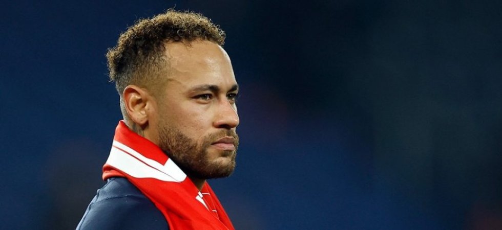 PSG : Neymar discute avec Manchester United