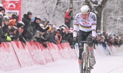 Cyclo-cross - Mol (H) : Van der Poel l'emporte encore, van Aert chute 