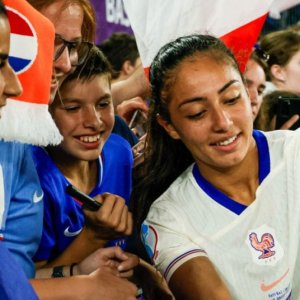 Euro 2025 (F) : Les supporters français s'arrachent les billets pour France-Allemagne 