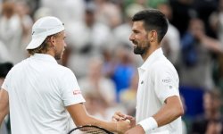 Wimbledon (H) : Djokovic s'impose face à un valeureux Müller 