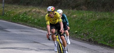 Quand Van Aert chambre un influenceur 