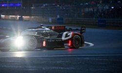 Endurance - 24 Heures du Mans : Toyota en tête, la course est neutralisée depuis le milieu de la nuit 