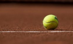 Le monde du tennis bouleversé par la vidéo d'une jeune joueuse chinoise frappée par son père
