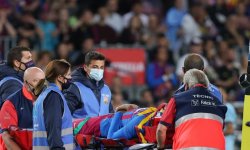 FC Barcelone : Victime d'une commotion cérébrale, Araujo est sorti de l'hôpital
