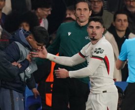 Chelsea-PSG : Non sanctionné après avoir poussé un ramasseur de balles, Neto pourra jouer