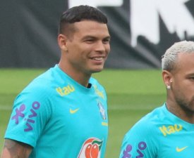 Chelsea : Thiago Silva veut Neymar