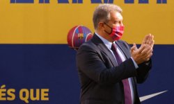 FC Barcelone : Le coach de Valence tance le club