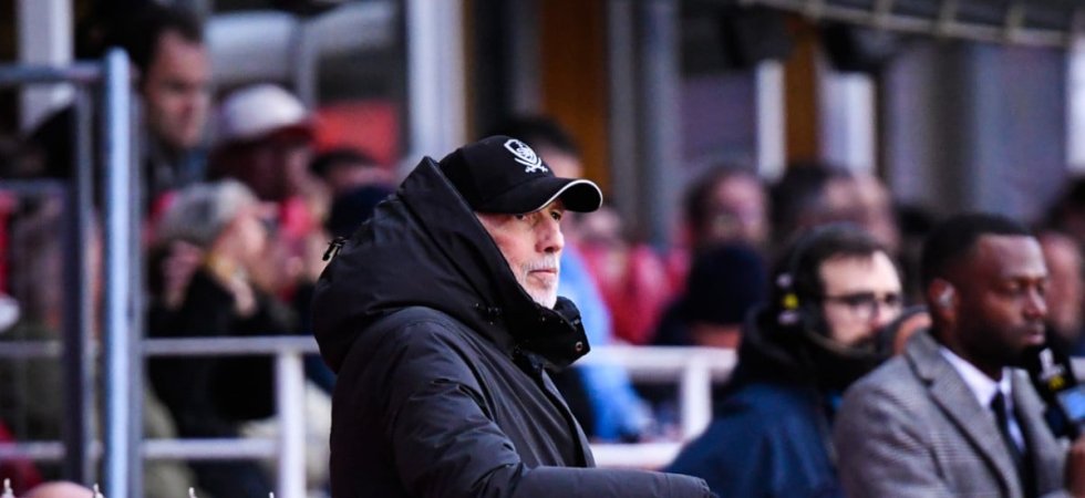 Brest : Roy vers la sortie