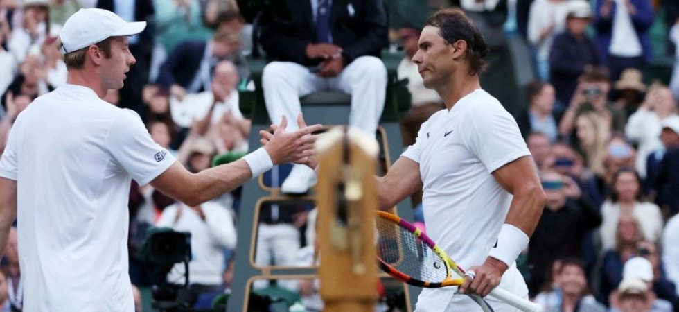 Wimbledon (H) : Nadal gagne en trois sets et défiera Fritz