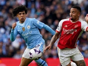 Premier League (J30) : Manchester City et Arsenal laissent les Reds s'envoler 