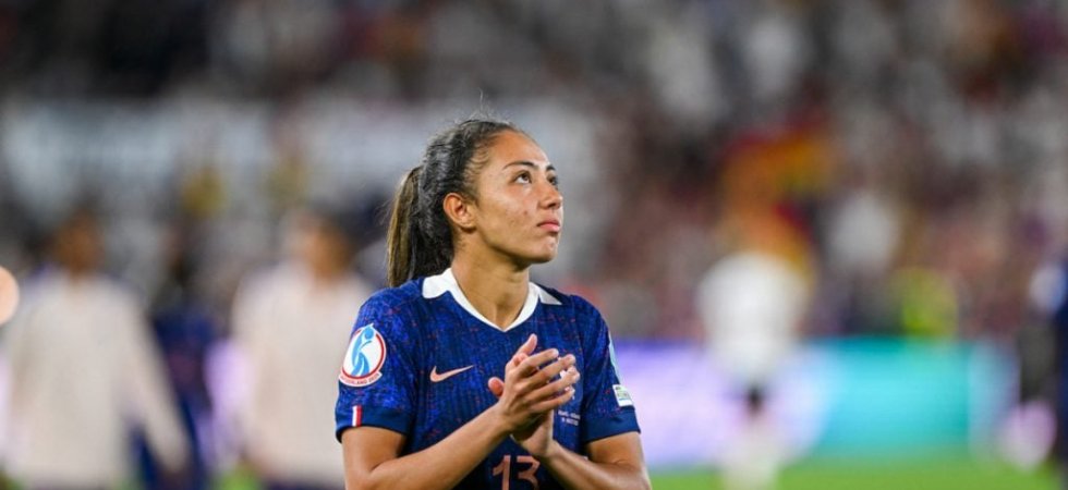 Bleues - Bacha : « Elles ne méritent pas, mais elles sont en demies » 