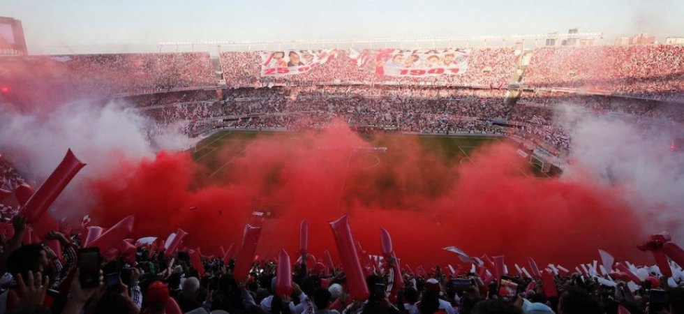 Un supporter de River Plate décède après une chute de la tribune