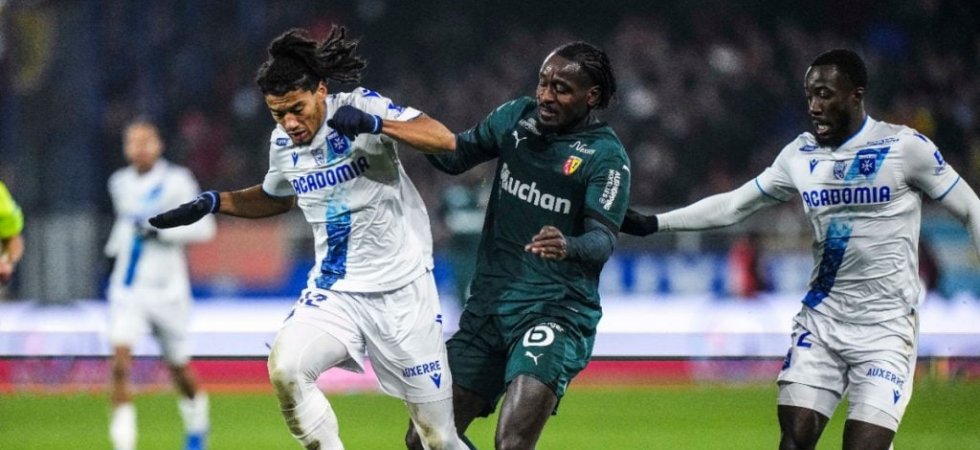 L1 (J15) : Auxerre poursuit sa belle série contre Lens 