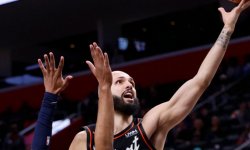 NBA : Fournier et Rupert s'inclinent, Booker cartonne 