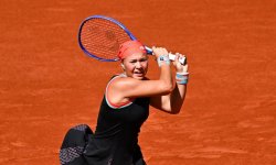 Roland-Garros (F) : Shnaider profite de l'effondrement de Sabalenka pour se qualifier en demi-finales