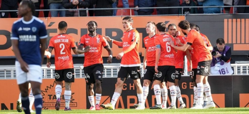 L2 (J16) : Lorient remporte le choc face au Paris FC et prend la tête 