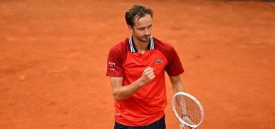 Roland-Garros (H) : Medvedev passe en quatre sets 