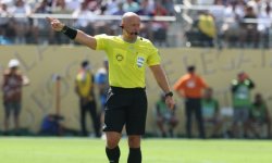 FIFA : Vers une généralisation des caméras portées par les arbitres ? 