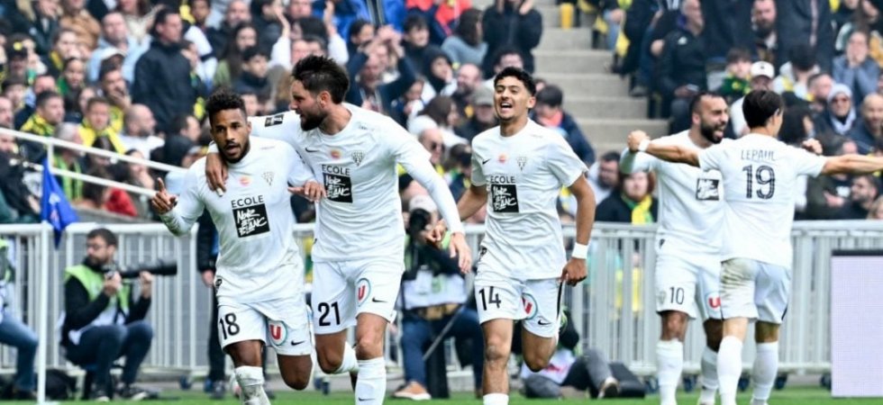 Ligue 1 (J32) : Angers s'impose à Nantes et s'éloigne de la zone rouge 