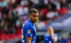 Mbappé dément avoir refusé de porter la flamme olympique 