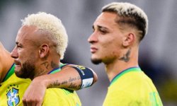 Brésil : Neymar se console avec une fête
