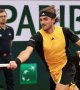Roland-Garros (H) : Tsitsipas lâche un set mais file au troisième tour 