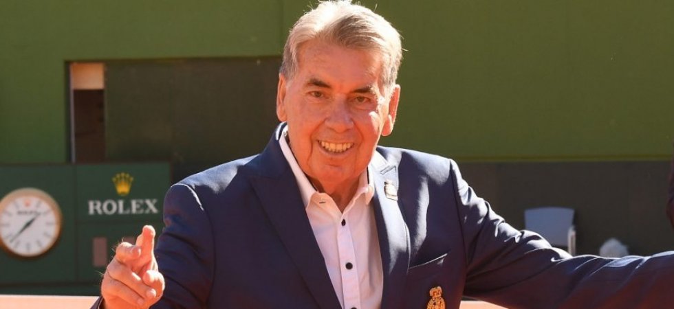 Manolo Santana, pionnier du tennis espagnol