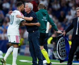 Real Madrid : Mourinho défend Mbappé