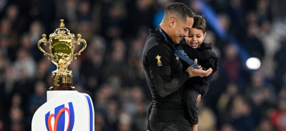 All Blacks - Smith : ''Je suis juste fier de l'équipe''