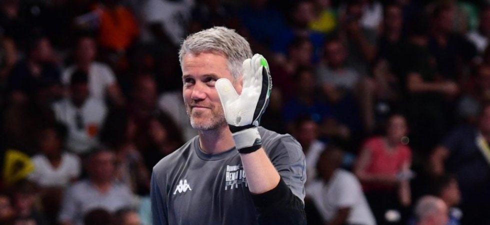 Mickaël Landreau remet les gants pour un drôle de défi 