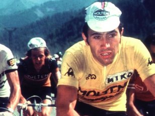 Tour de France : Les 12 coureurs avec le plus de maillots jaunes 