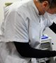 Grippe : un "risque sérieux d’épidémie" face au "relâchement des gestes barrières", craint Alain Fischer