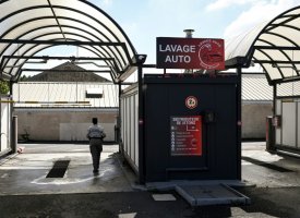 Lavage automobile: les interdictions s'étendent, beaucoup de stations restent ouvertes