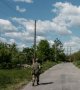 Dans l'est de l'Ukraine, les champs en flammes témoignent de l'avancée russe