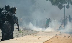 Sénégal: appels internationaux à la retenue, le pouvoir déploie l'armée après les heurts