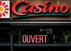 Pourquoi Casino est visé par une enquête pour manipulation de cours et délit d'initié