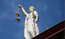 Loiret : elle accuse son ex-mari d’être incestueux, une mère écope d'une peine de prison